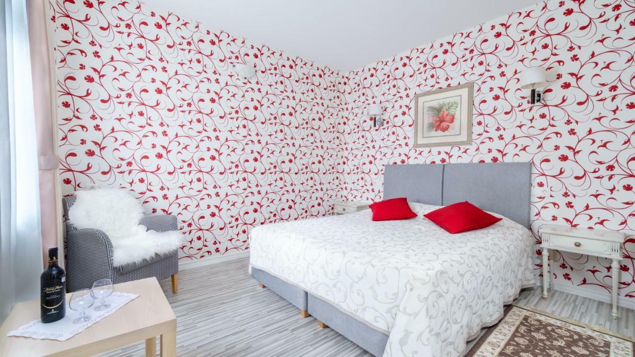 Parus Boutique Hotel Юрмала Экстерьер фото