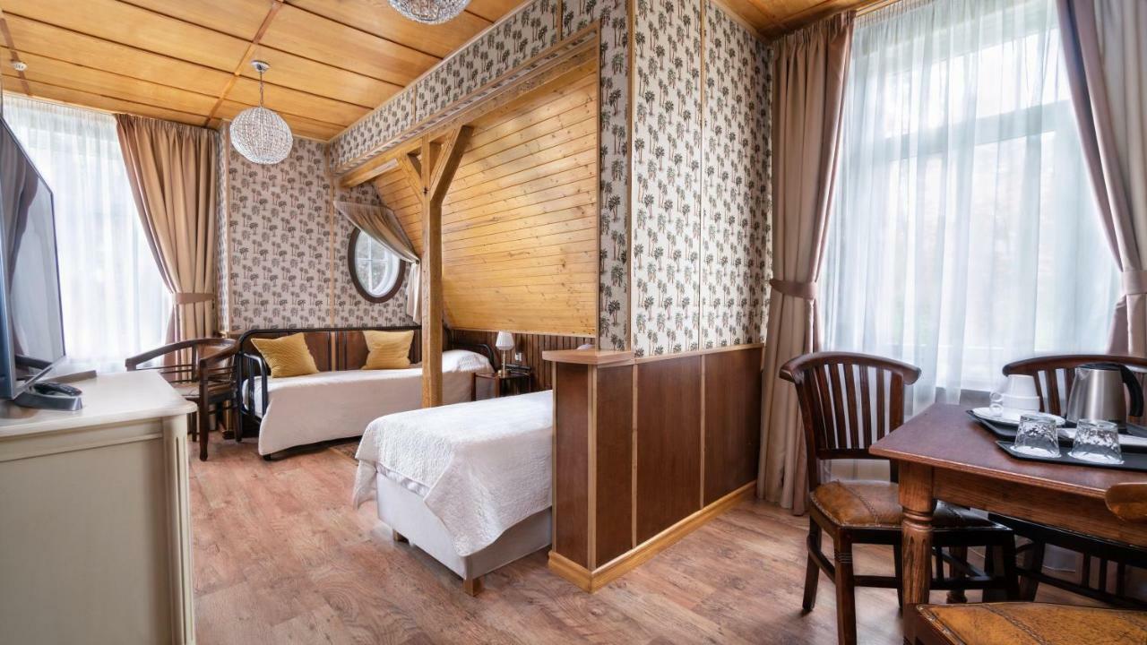 Parus Boutique Hotel Юрмала Экстерьер фото